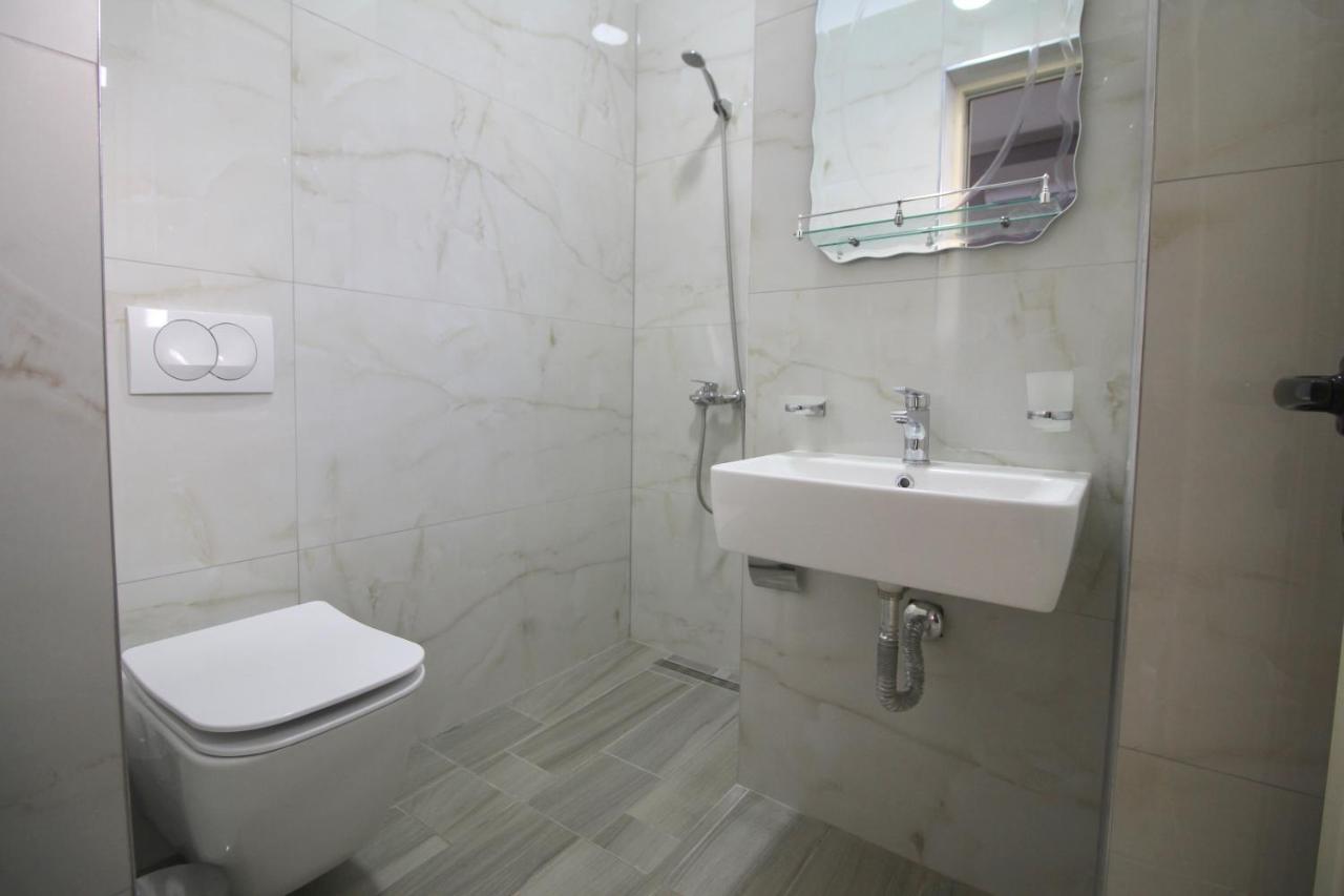 Vision 4 Ksamil Villa Apartments And Rooms Εξωτερικό φωτογραφία