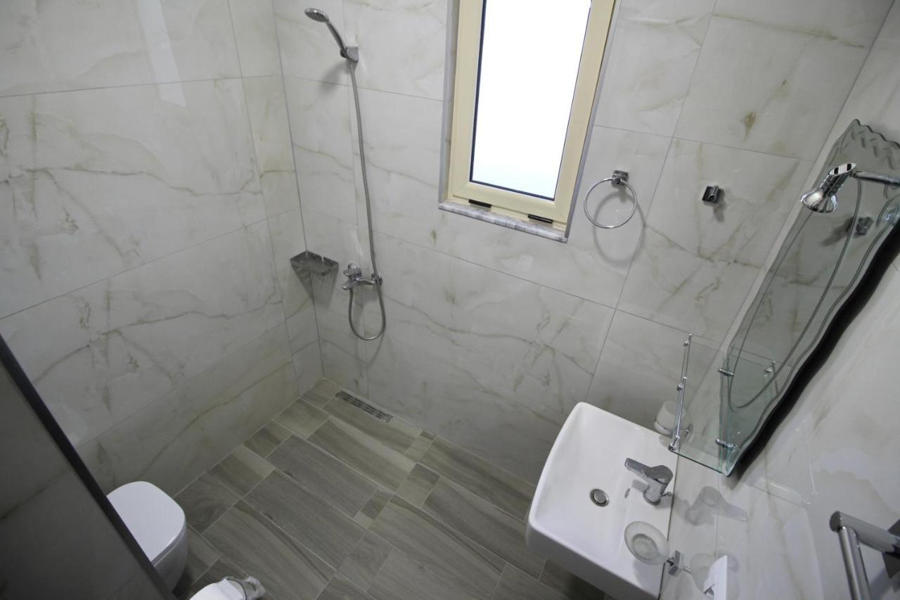 Vision 4 Ksamil Villa Apartments And Rooms Εξωτερικό φωτογραφία