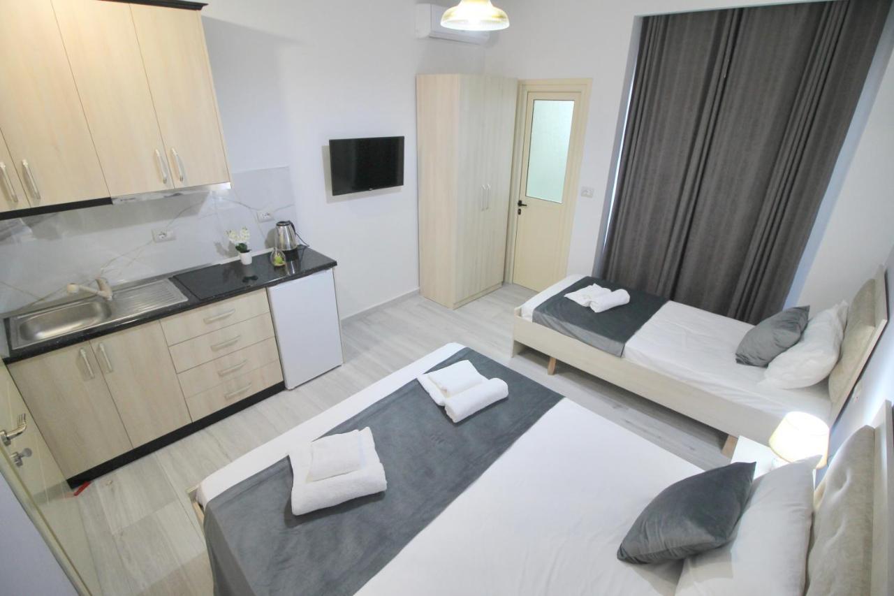 Vision 4 Ksamil Villa Apartments And Rooms Εξωτερικό φωτογραφία